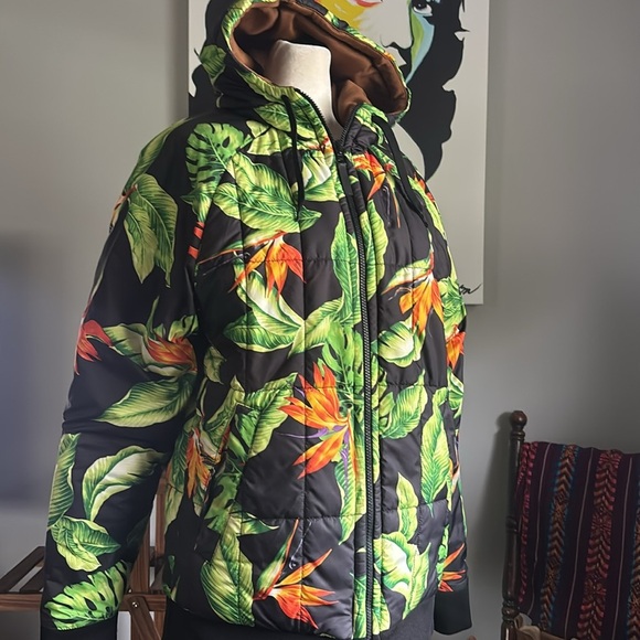 The North Face Mahalo Hawaiian Rare Jacket - Picture 1 of 14